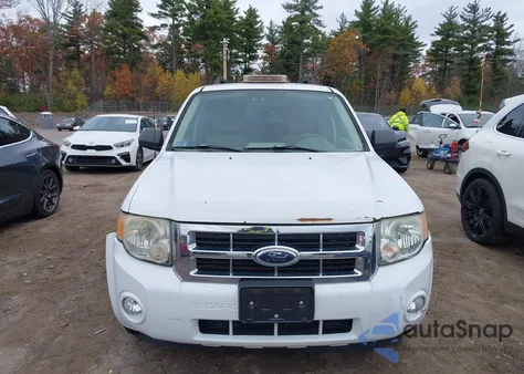 2008 Ford Escape Xlt z USA, uszkodzony, nr VIN 1FMCU931X8KE58795